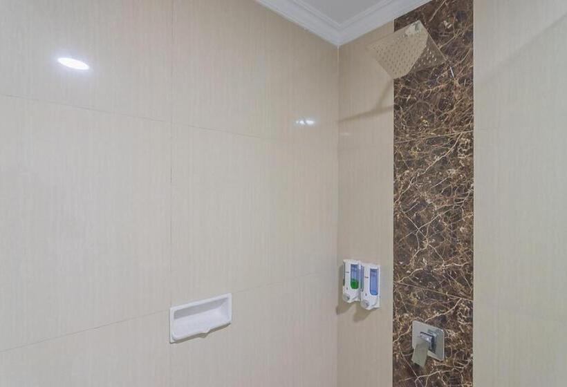 פנסיון Reddoorz Syariah @ Villa Grand Mutiara Tasikmalaya