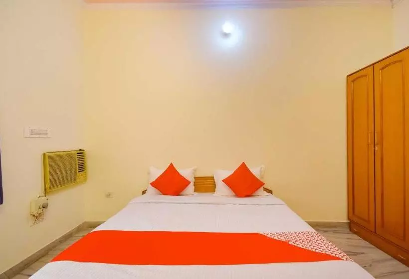 ホテル O Kusum Lodge