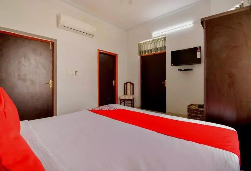 ホテル O Kusum Lodge