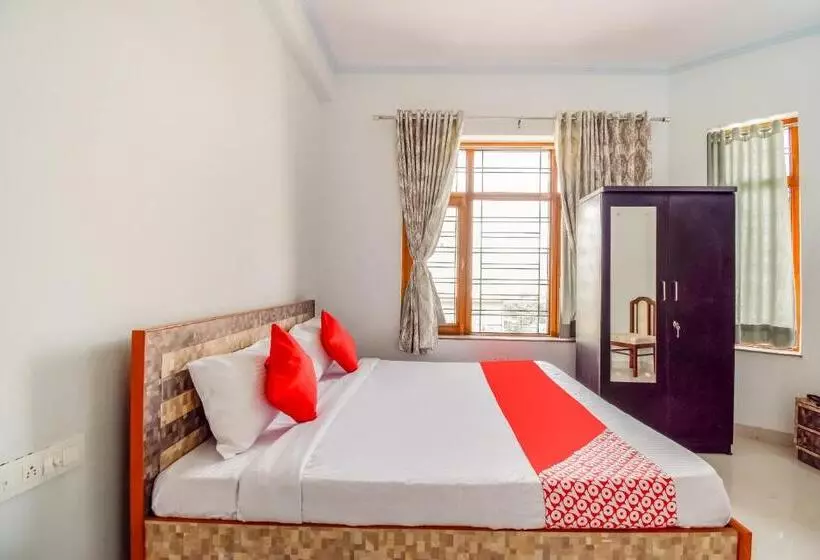 ホテル O Kusum Lodge