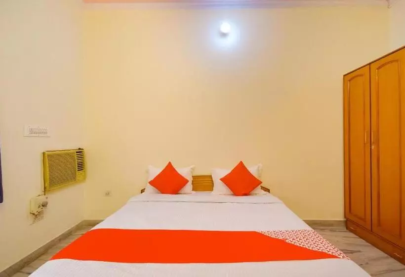 ホテル O Kusum Lodge