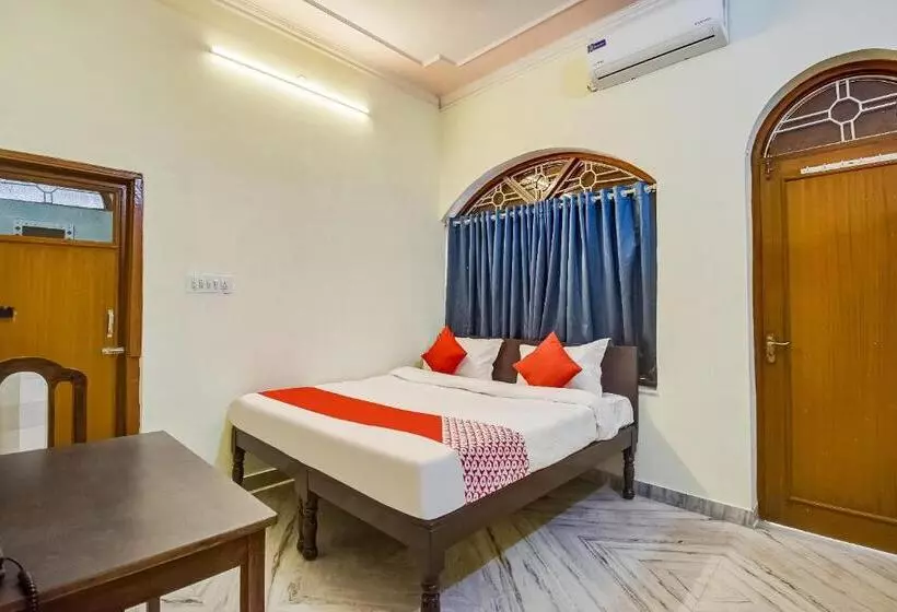 ホテル O Kusum Lodge