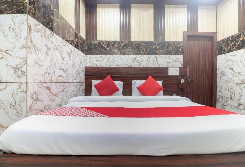 ホテル Oyo 67212 Jain S & Isbt Agra