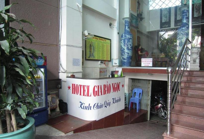 Hotel Spot On 761 Gia Bao Ngoc