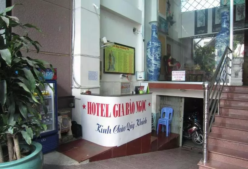 هتل Spot On 761 Gia Bao Ngoc