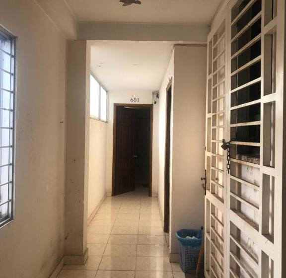 Hotel Spot On 761 Gia Bao Ngoc