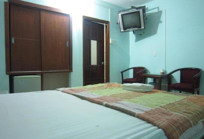 Hotel Spot On 761 Gia Bao Ngoc