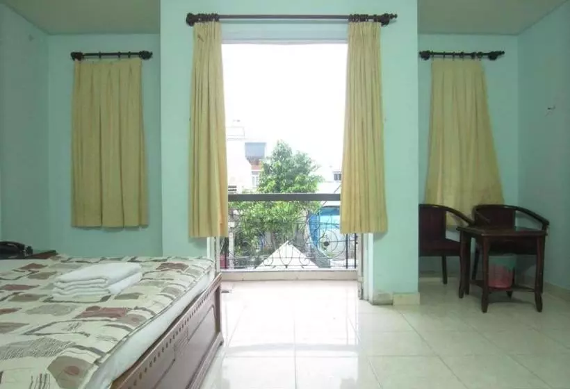 هتل Spot On 761 Gia Bao Ngoc