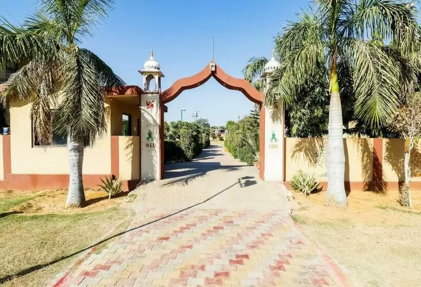 ホテル Spot On 68319  Nakhralo Rajasthan Resort
