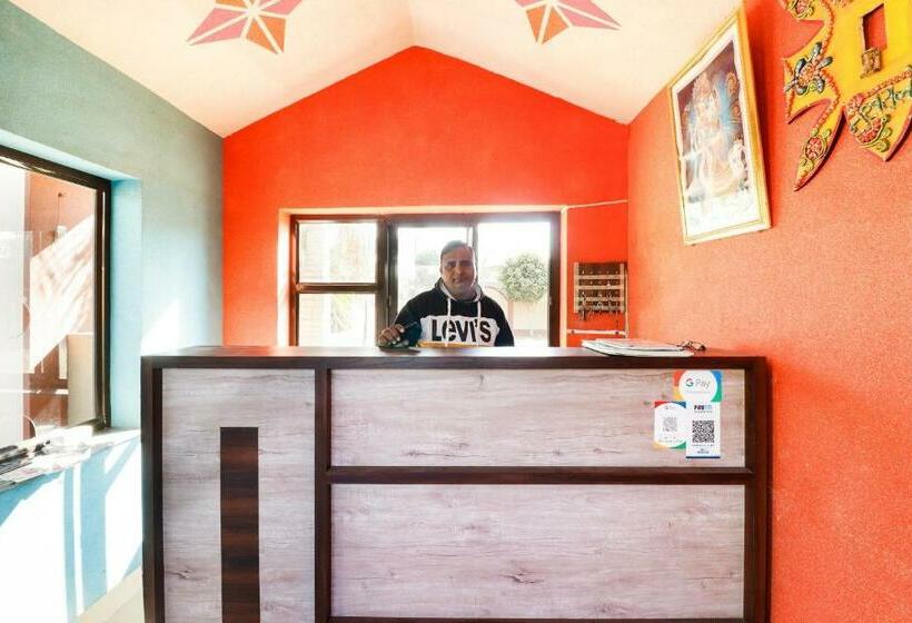 Hotel Spot On 68319 Nakhralo Rajasthan Resort