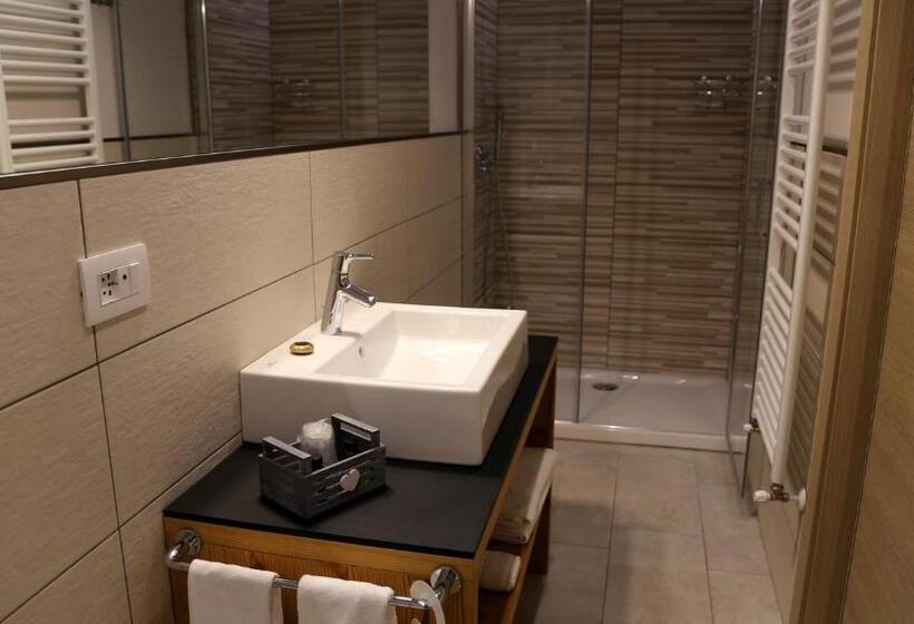 هتل Dada Mountain