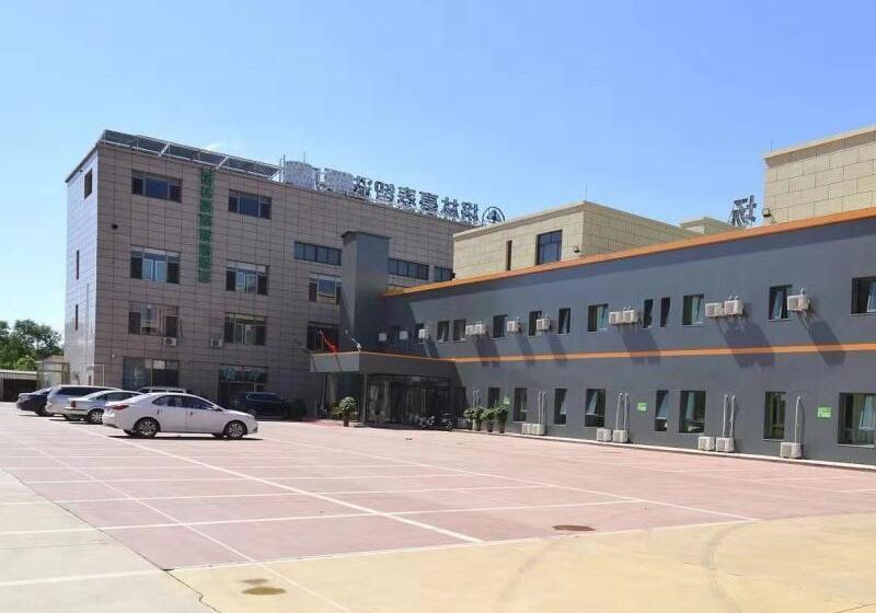 ホテル Green Tree Inn Express Qinhuangdao Shanhaiguan Railway Station Tianxia Diyiguan