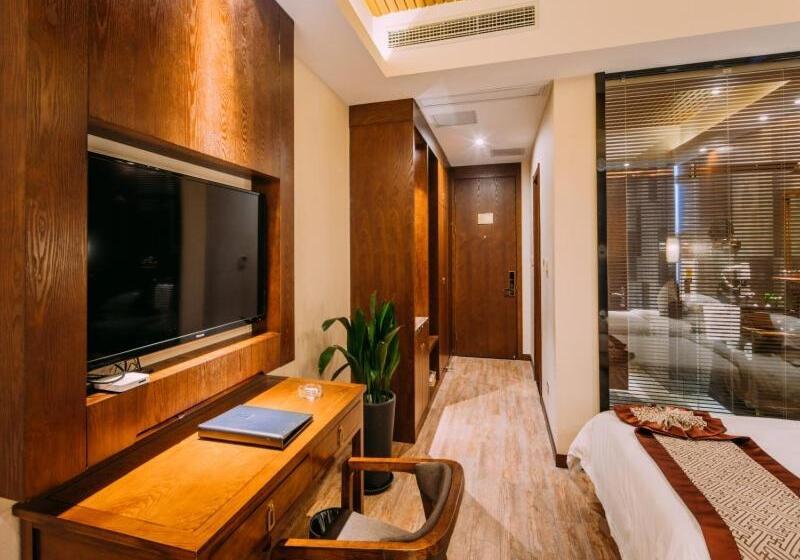 Отель Greentree Eastern Changzhou Liyang Citytianmu Lake Four Seasons