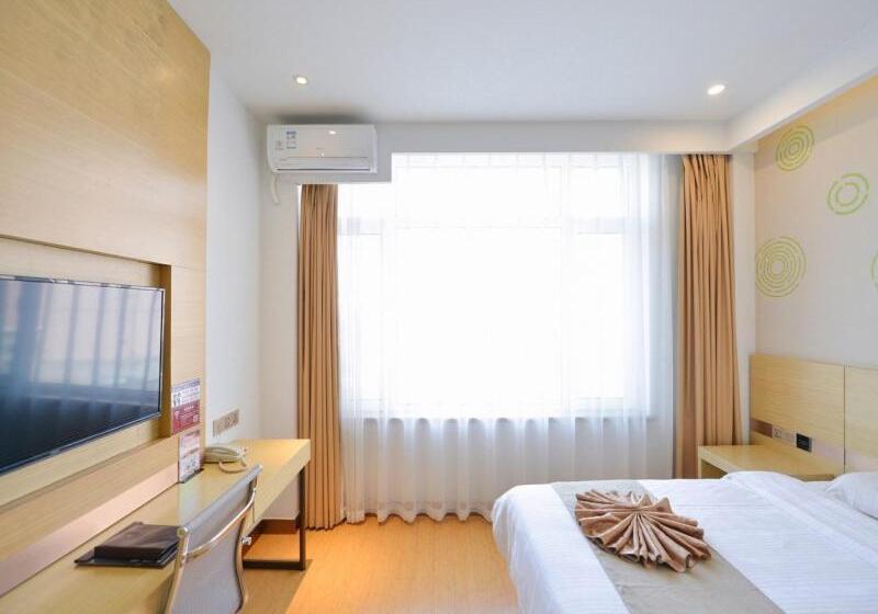 فندق Greentree Inn Dalian Dalian North Railway Station Express