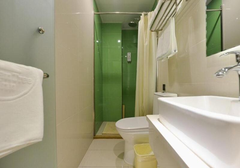 فندق Greentree Inn Dalian Dalian North Railway Station Express