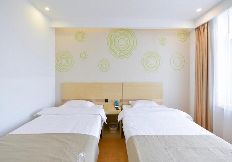 فندق Greentree Inn Dalian Dalian North Railway Station Express