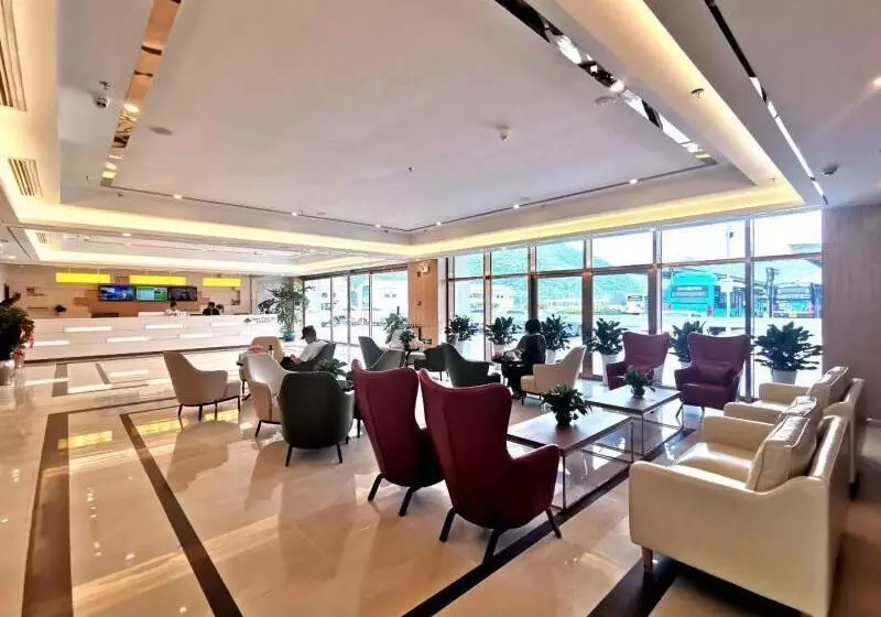 ホテル Greentree Inn Guiyang Wudang District Highspeed Railway East Station