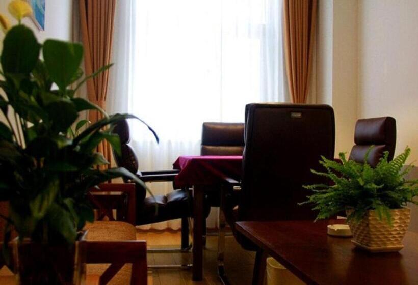 בית מלון כפרי Greentree Inn Luoyang Train Station Zhuangyuanhong Road