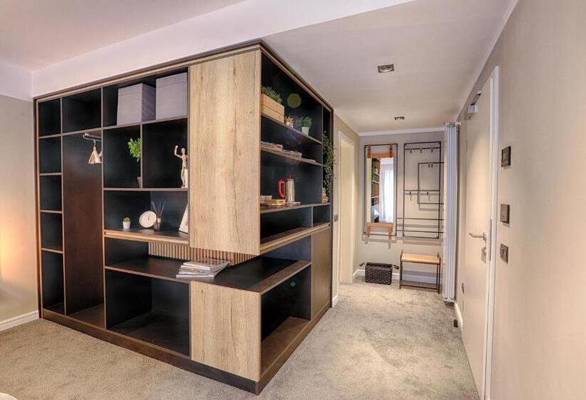 فندق Nani Nani Boutique