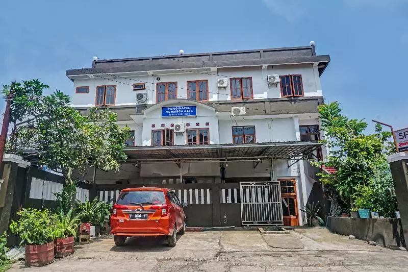 ホテル Spot On 2226 Nurmega Jaya