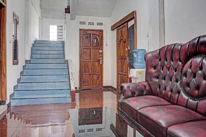 Otel Spot On 2226 Nurmega Jaya