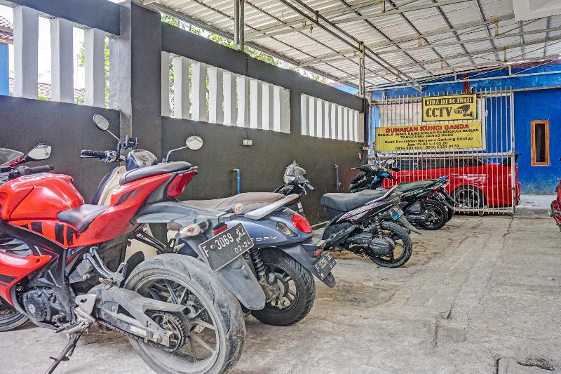 Otel Spot On 2226 Nurmega Jaya