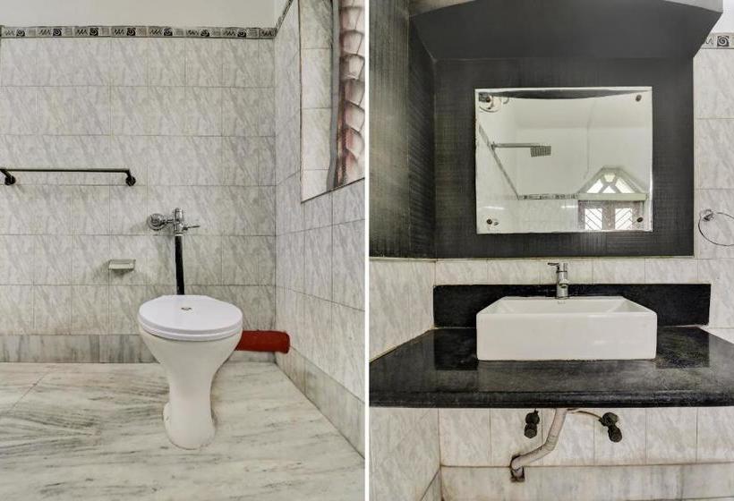 Пансион Elegant Stay Near Dum Dum Park, Salt Lake