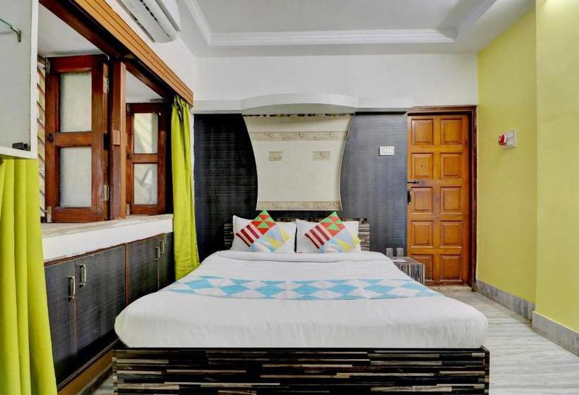 Пансион Elegant Stay Near Dum Dum Park, Salt Lake