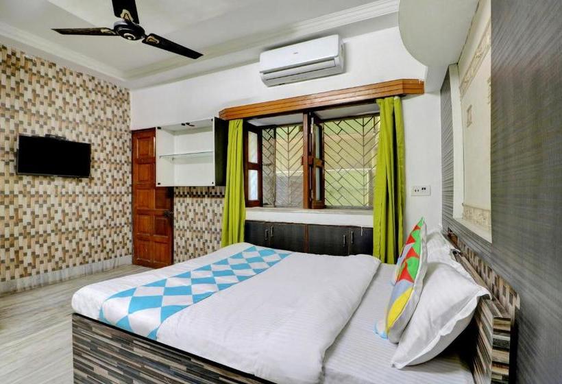 Пансион Elegant Stay Near Dum Dum Park, Salt Lake