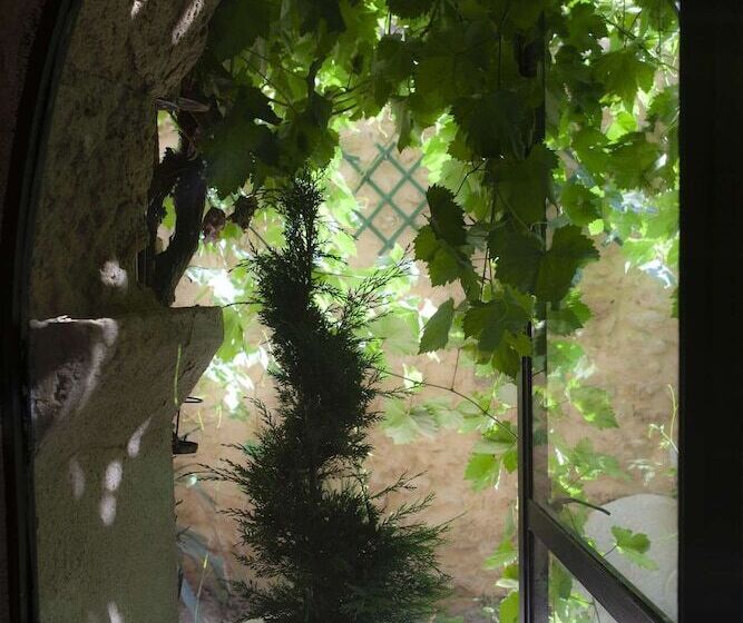 צימר Chateau De Murviel