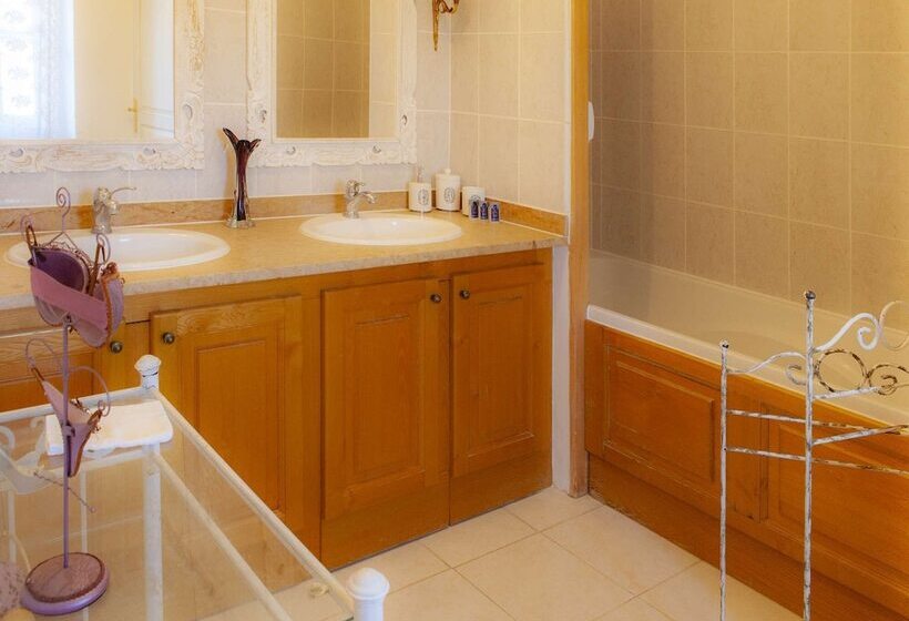 צימר Chateau De Murviel