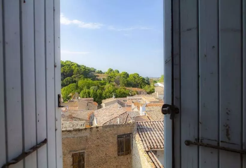 Aamiaismajoitus (B&B) Chateau De Murviel