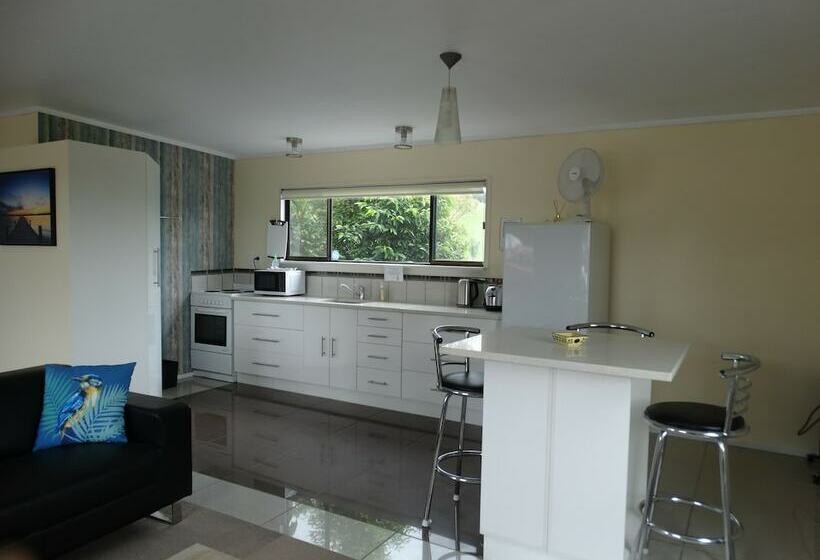 Kauri Lodge Karapiro