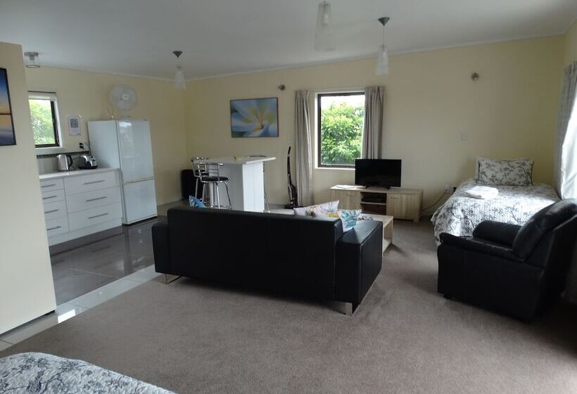 Kauri Lodge Karapiro