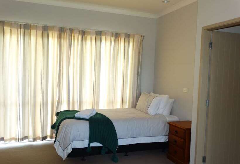 Kauri Lodge Karapiro