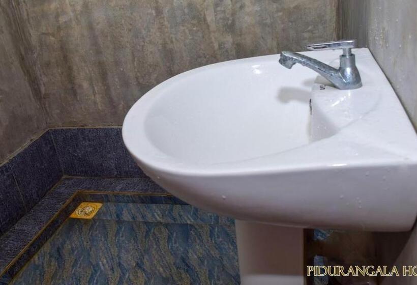 Pidurangala Hostel