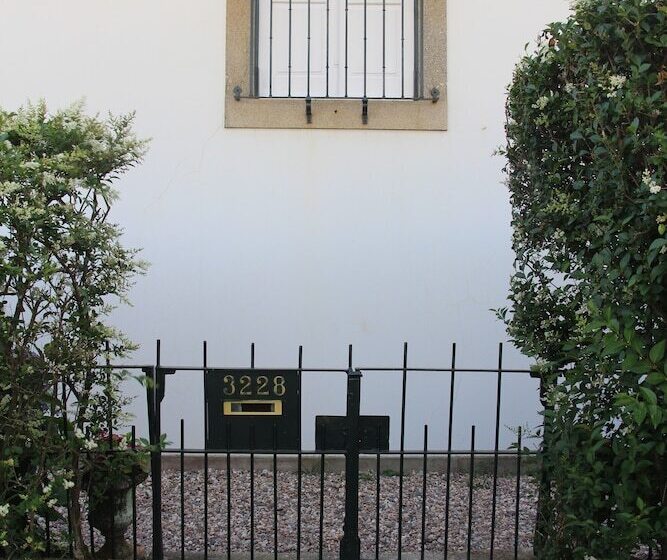 Charming Beach House   Praia Da Granja