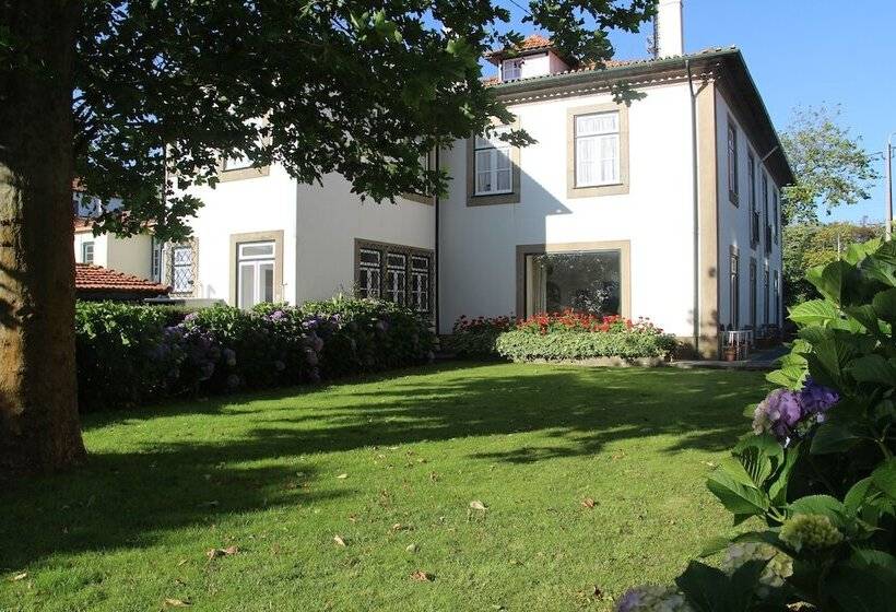 Charming Beach House   Praia Da Granja