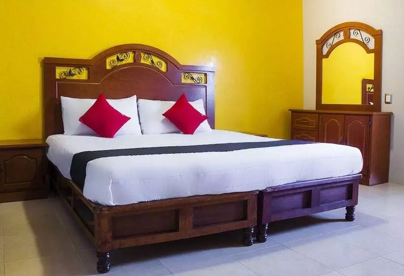 هتل Capital O Del Valle, Tecamachalco