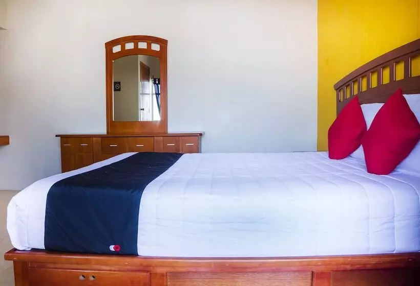 هتل Capital O Del Valle, Tecamachalco