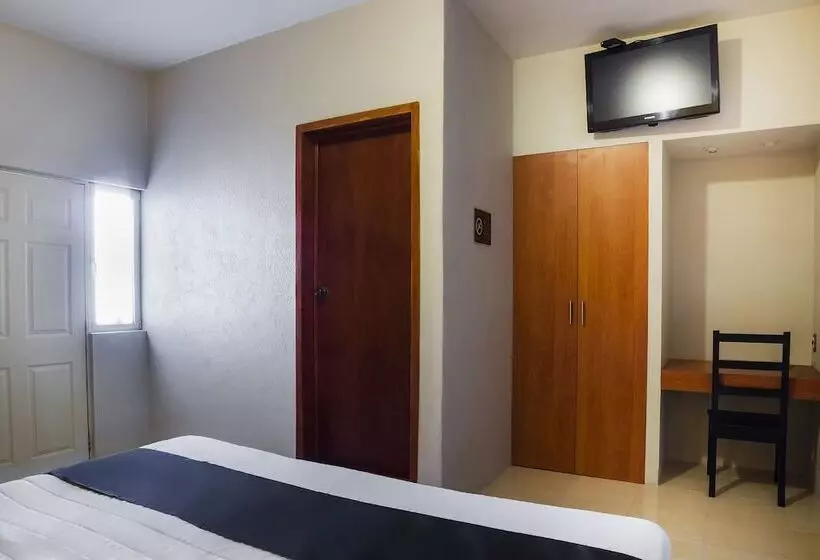 هتل Capital O Del Valle, Tecamachalco