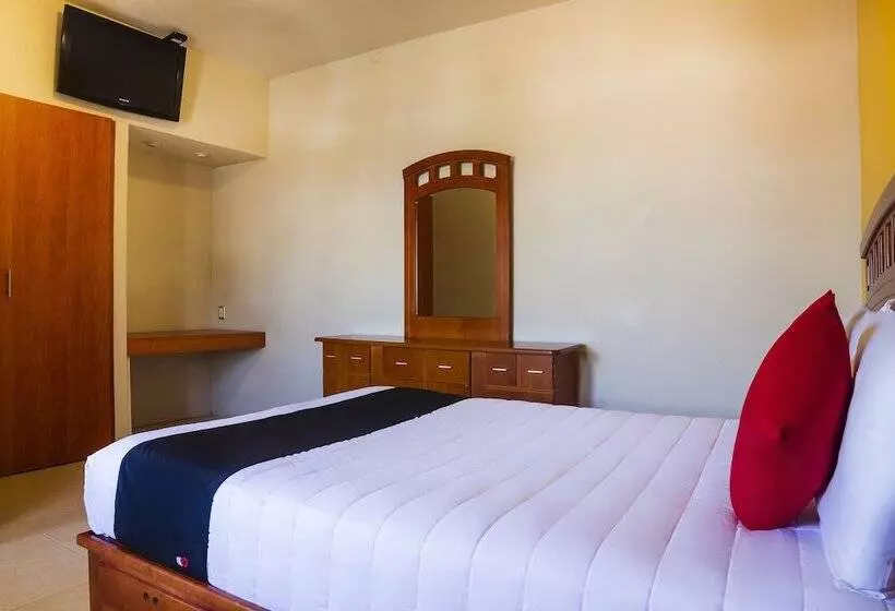 هتل Capital O Del Valle, Tecamachalco