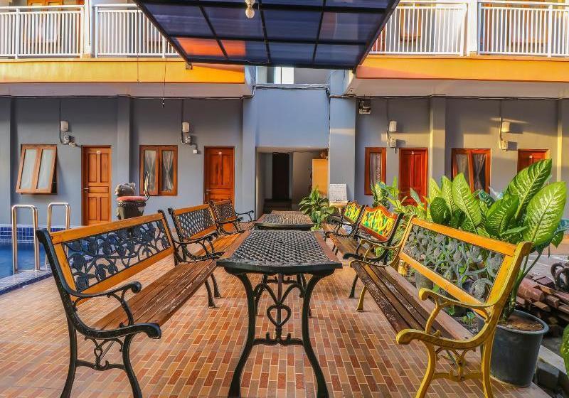 فندق Likko Inn By Oyo Rooms