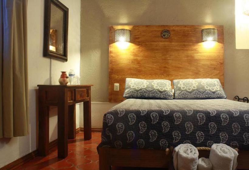 پانسیون Casa Tepozanes