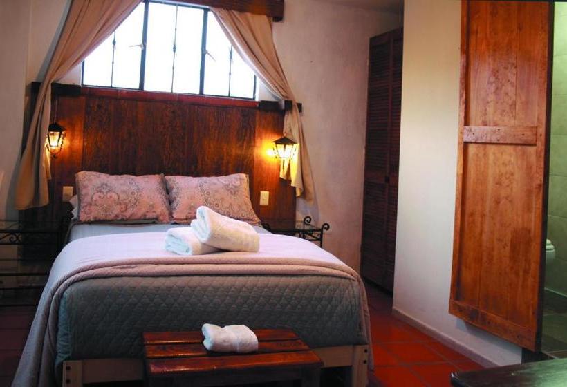 پانسیون Casa Tepozanes