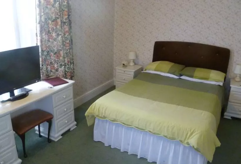 Majatalo Longhope Guest House