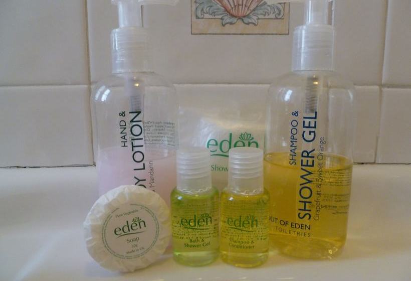 膳宿费 Longhope Guest House