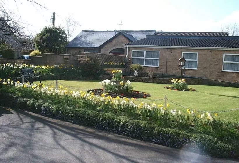 Majatalo Longhope Guest House