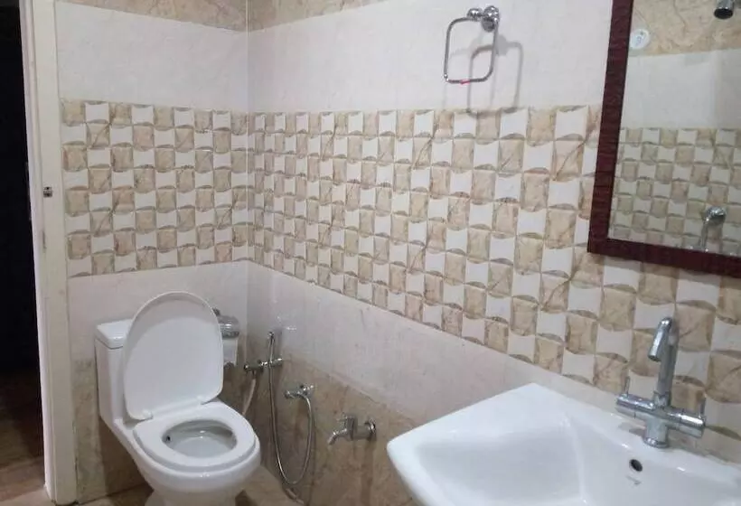 ホテル Crystal Lakeview Homestay