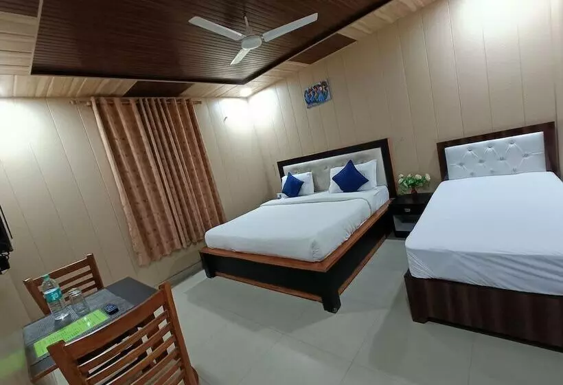 ホテル Crystal Lakeview Homestay